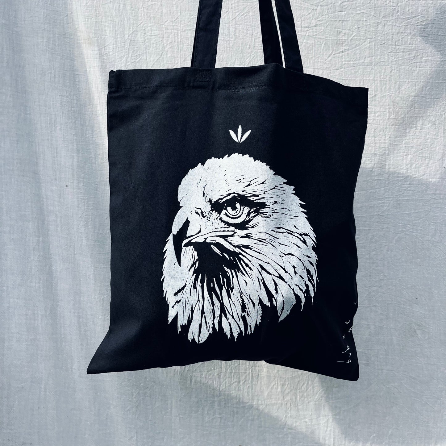 eagles tote